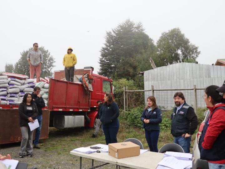 INDAP inicia entrega de praderas suplementarias para 480 familias campesinas en la provincia del Ranco