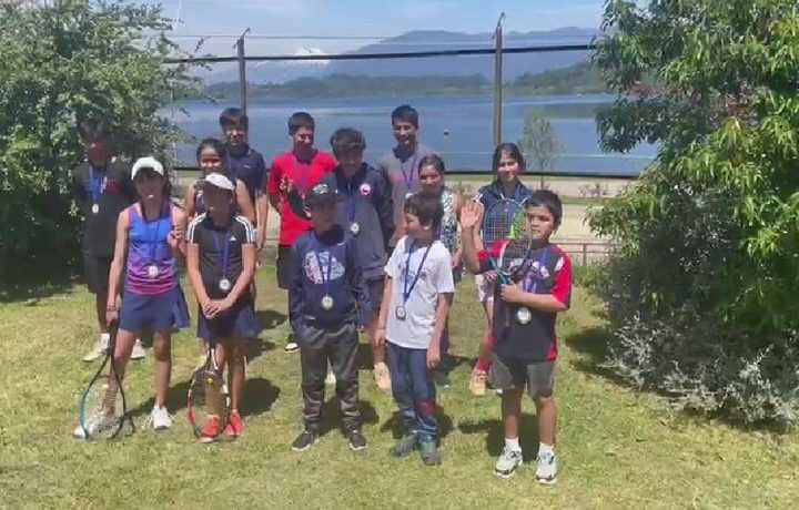 Valdivia, Panguipulli y Paillaco arrasaron en el clasificatorio al Nacional de Tenis Escolar