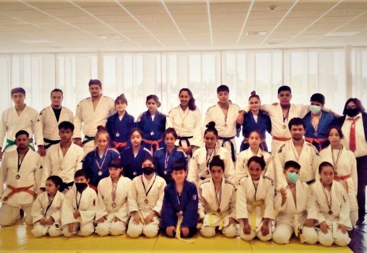 Club de judo Kumikata celebró 10 años de vida en los tatamis y recibió al presidente de la federación