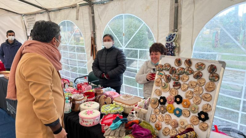 Feria Navideña comienza hoy miércoles en Coñaripe