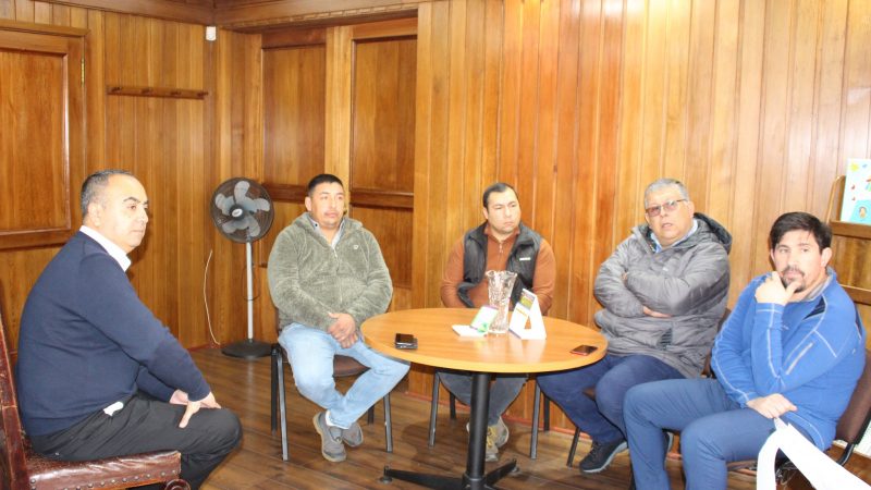 Tras reunión entre Municipio y empresarios del transporte: Río Bueno aumentará frecuencia de recorridos a Valdivia