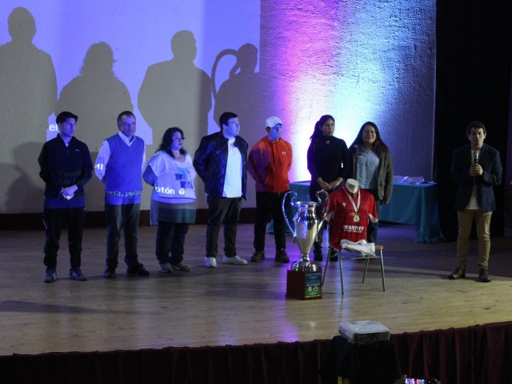 Realizan lanzamiento de campeonato de fútbol rural en Río Bueno
