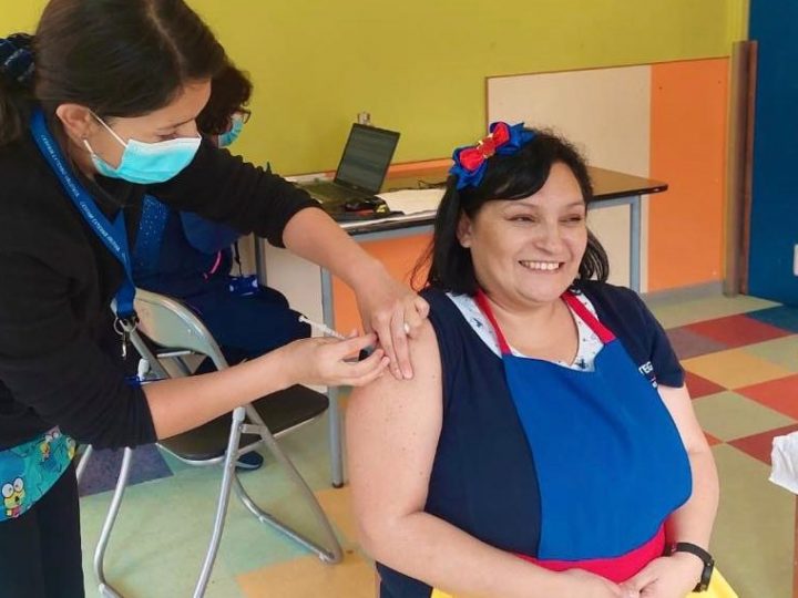 Habilitan Punto de Vacunación contra el Covid e Influenza en Mall Plaza Los Ríos