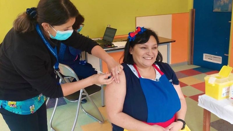Habilitan Punto de Vacunación contra el Covid e Influenza en Mall Plaza Los Ríos