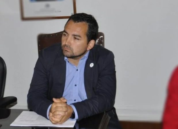 Abogado de la Municipalidad de Río Bueno descartó robar productos desde un supermercado